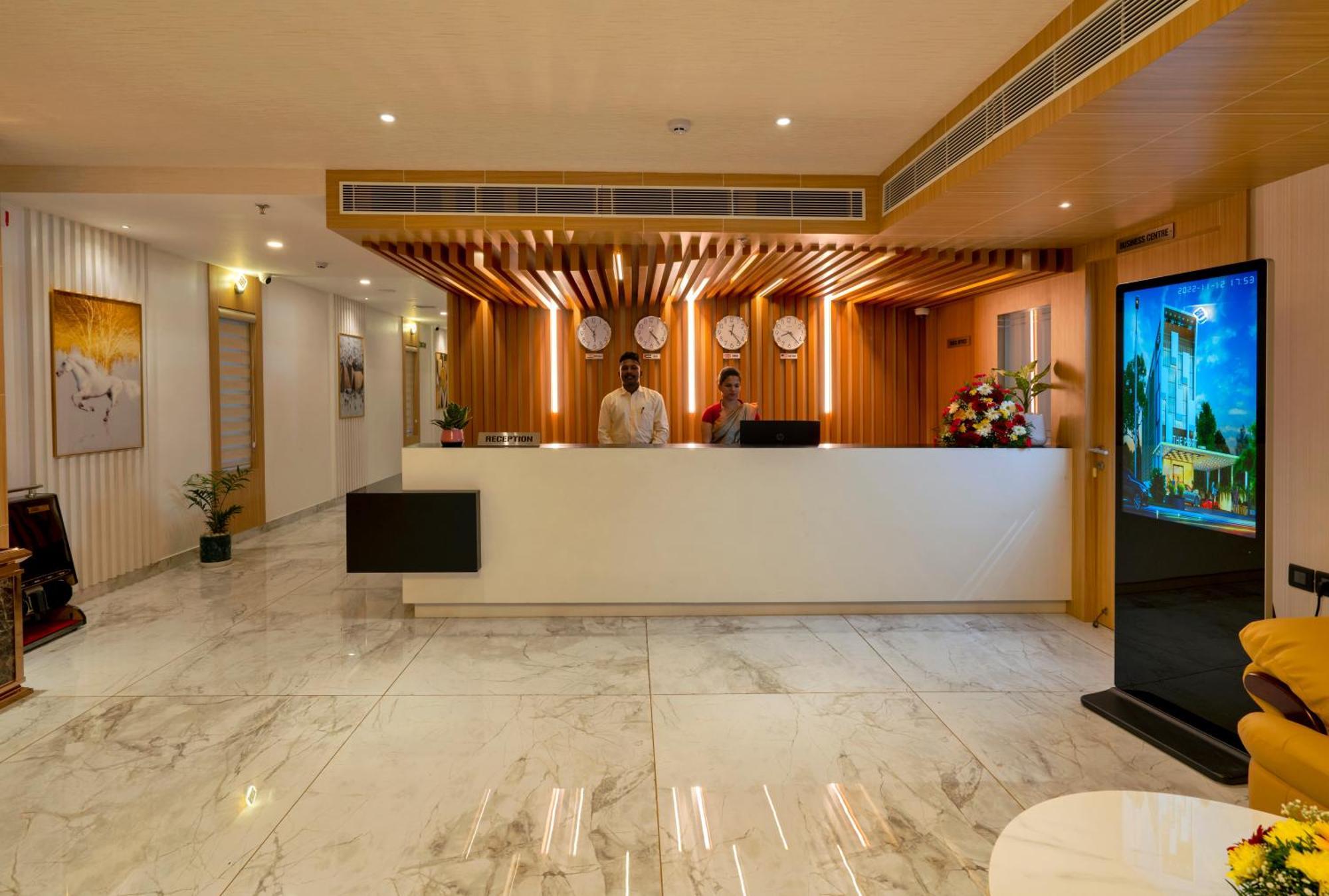 Hotel The Port By Jdaniels à Thiruvananthapuram Extérieur photo